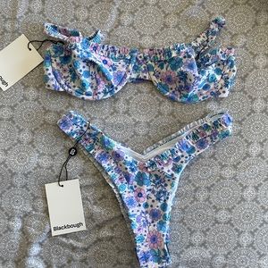 Blackbough bikini (TOP AND BOTTOM)